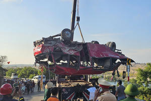 Lâm Đồng: Xe khách lao xuống vực, bốn người tử vong