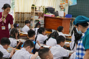 Điểm tin Pháp luật Plus 07/04: TP.HCM kiểm tra 317 cơ sở cung cấp suất ăn trường học trong tháng 4 Điểm tin Pháp luật Plus 07/04: TP.HCM kiểm tra 317 cơ sở cung cấp suất ăn trường học trong tháng 4