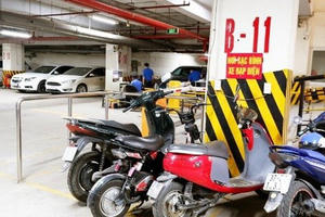 Không bắt buộc bố trí trạm sạc, chỗ để xe điện tại chung cư cũ?