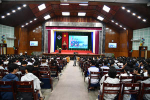 Bộ Tư lệnh Vùng Cảnh sát biển 4 tuyên truyền pháp luật tại Đại học Cần Thơ