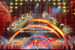 Khai mạc Liên hoan Phát thanh toàn quốc XVII tại Quảng Ninh Khai mạc Liên hoan Phát thanh toàn quốc XVII tại Quảng Ninh