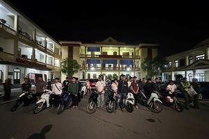 Hải Phòng: Siết chặt tuần tra đêm, xử lý nhiều nhóm thanh thiếu niên vi phạm trật tự giao thông