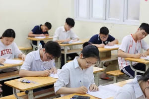 Gần 57.000 học sinh Hà Nội đăng ký nguyện vọng vào lớp 10, trường “hot” tăng mạnh
