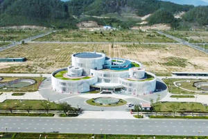 Đà Nẵng kêu gọi đầu tư loạt dự án công nghệ cao, bán dẫn và khu thương mại tự do