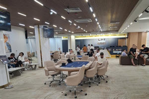 Lật tẩy thủ đoạn tổ chức đánh bạc ngụy trang CLB Poker tại Đà Nẵng