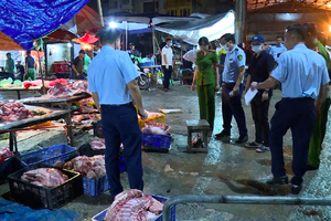 Hà Nội thí điểm 100 camera AI ‘soi’ các điểm nóng an toàn thực phẩm
