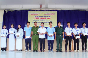 Cà Mau: Tuyên truyền, phổ biến pháp luật bằng “Phiên tòa giả định” cho học sinh