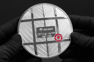 Giá bạc ngày 24/4: Bạc thế giới tiếp đà giảm, bạc trong nước mất mốc 80 triệu đồng/lượng