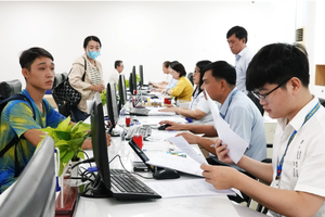 Công chức có hơn 14 năm đóng BHXH xin thôi việc được hưởng chế độ như thế nào?