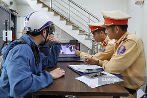 Hà Nội đề xuất mức hỗ trợ 5 triệu đồng mỗi tháng cho nhiều lực lượng công an Thủ đô Hà Nội đề xuất mức hỗ trợ 5 triệu đồng mỗi tháng cho nhiều lực lượng công an Thủ đô