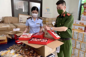 Phạm tội sản xuất, buôn bán hàng giả bị xử phạt ra sao? Phạm tội sản xuất, buôn bán hàng giả bị xử phạt ra sao?