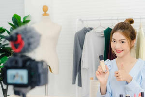 Thu nhập từ hoạt động tiếp thị liên kết có phải kê khai bổ sung hoặc quyết toán thuế hàng năm không?