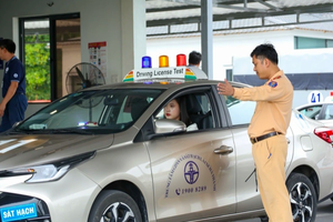 Cục CSGT siết sát hạch lái xe, tỷ lệ đỗ đường trường giảm sâu
