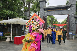 Biển người đổ về Khu di tích quốc gia đặc biệt Kim Liên dịp kỷ niệm ngày sinh Chủ tịch Hồ Chí Minh