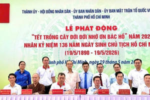 TP HCM phát động Tết trồng cây năm 2026: Mỗi cây xanh được trồng xuống là một lời cam kết nâng cao chất lượng môi trường sống bền vững cho tương lai