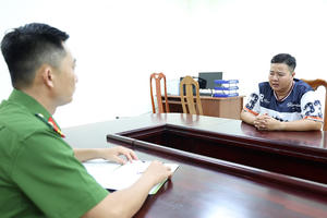 Tạm giữ đối tượng thuê ô tô rồi đem cầm lấy tiền 