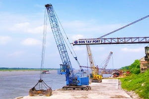 UBND TP Hà Nội cho Cảng Sơn Tây được tiếp tục sử dụng gần 4,5 ha đất làm Cảng thủy nội địa Sơn Tây