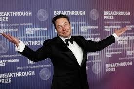 Elon Musk chạm mốc tài sản 1.100 tỷ USD trước thềm SpaceX phát hành cổ phiếu