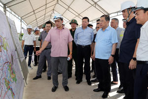 Phó Thủ tướng Thường trực Phạm Gia Túc yêu cầu đẩy nhanh tiến độ thi công dự án sân bay Long Thành giai đoạn 1 Phó Thủ tướng Thường trực Phạm Gia Túc yêu cầu đẩy nhanh tiến độ thi công dự án sân bay Long Thành giai đoạn 1