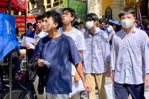 Hà Nội chủ động chống nắng nóng và gian lận công nghệ cao trong kỳ thi vào lớp 10