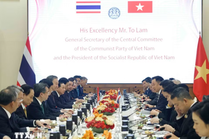 Việt Nam - Thái Lan: Phấn đấu sớm đưa kim ngạch thương mại song phương lên mức 25 tỷ USD Việt Nam - Thái Lan: Phấn đấu sớm đưa kim ngạch thương mại song phương lên mức 25 tỷ USD