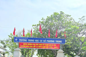 Hà Nội: 390 thí sinh vắng mặt trong buổi thi Ngữ văn, 1 trường hợp bị đình chỉ