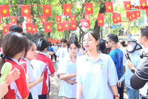 Thí sinh hoàn thành môn Toán, khép lại kỳ thi vào lớp 10 đầy áp lực Thí sinh hoàn thành môn Toán, khép lại kỳ thi vào lớp 10 đầy áp lực