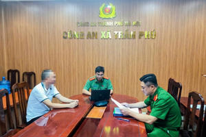 Người đàn ông chế ảnh "thóc phơi nổ thành bỏng" để câu like bị phạt 7,5 triệu đồng