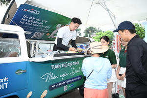 VPBank đưa giải pháp tài chính đến tận điểm bán của hộ kinh doanh VPBank đưa giải pháp tài chính đến tận điểm bán của hộ kinh doanh