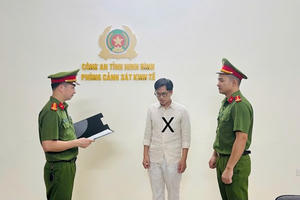 Khởi tố chủ cửa hàng giày thể thao liên quan vụ buôn bán hàng giả mạo nhãn hiệu