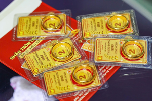 Giá vàng ngày 4/6: Vàng thế giới mất mốc 4.500 USD/ounce, vàng trong nước lùi dưới 157 triệu đồng/lượng