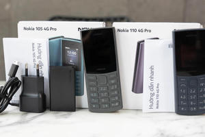 Bộ đôi điện thoại phổ thông Nokia 200 4G và 210 4G cháy hàng đặt trước, nhà máy liên tục tăng ca