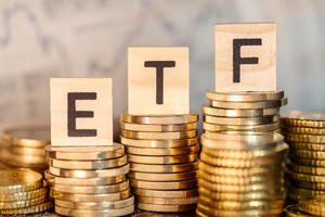 Dòng vốn ồ ạt đổ vào quỹ ETF châu Âu, vàng soán ngôi trái phiếu Mỹ