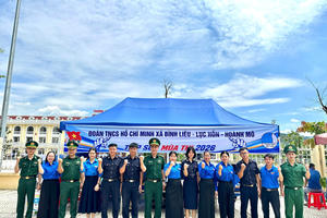 Đồn Biên phòng Cửa khẩu Hoành Mô phối hợp tổ chức chương trình “Tiếp sức mùa thi” năm 2026