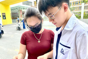 Bản tin tổng hợp 11/06: Hơn 1,2 triệu thí sinh trên cả nước hoàn thành ngày thi đầu tiên của Kỳ thi tốt nghiệp THPT năm 2026 Bản tin tổng hợp 11/06: Hơn 1,2 triệu thí sinh trên cả nước hoàn thành ngày thi đầu tiên của Kỳ thi tốt nghiệp THPT năm 2026