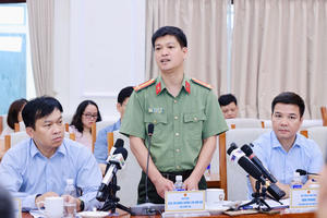 69 thí sinh mang điện thoại vào phong thi tốt nghiệp THPT 2026 69 thí sinh mang điện thoại vào phong thi tốt nghiệp THPT 2026