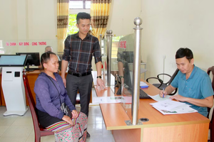 Bộ Nội vụ cho phép địa phương thuê nhân lực hỗ trợ công chức cấp xã
