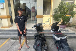 Hơn 10 thanh thiếu niên mang kiếm Nhật, tụ tập đua xe tìm đối thủ hỗn chiến giữa đêm