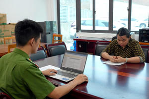 Khởi tố cán bộ Văn phòng Đăng ký đất đai tỉnh Lào Cai về tội “Giả mạo trong công tác”