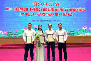 Báo Pháp luật Việt Nam đạt giải Cuộc thi báo chí 'Phú Thọ vững bước đi lên'