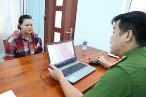 An Giang: Khởi tố thêm một bị can trong vụ lừa bán tượng Phật bằng "đồng đen" giả An Giang: Khởi tố thêm một bị can trong vụ lừa bán tượng Phật bằng "đồng đen" giả