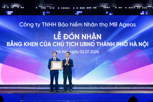 MB Life đón nhận Bằng khen của Chủ tịch UBND Thành phố Hà Nội nhân dịp kỷ niệm 10 năm thành lập