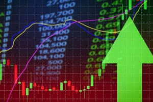 VN-Index được dự báo vượt mốc 2.000 điểm, dòng tiền hướng về ngân hàng, bán lẻ và dầu khí VN-Index được dự báo vượt mốc 2.000 điểm, dòng tiền hướng về ngân hàng, bán lẻ và dầu khí