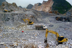 Đồng Nai đưa mỏ đá rộng hơn 4,6 ha, trữ lượng gần 574.000 m³ ra đấu giá