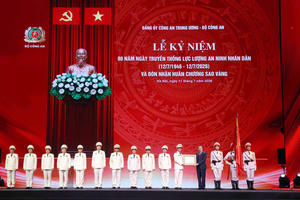 Kỷ niệm 80 năm Ngày truyền thống, Lực lượng An ninh Nhân dân đón nhận Huân chương Sao Vàng lần thứ tư