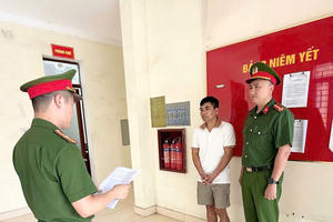 Khởi tố vụ án, bắt giữ đối tượng cưỡng đoạt tài sản của doanh nghiệp Khởi tố vụ án, bắt giữ đối tượng cưỡng đoạt tài sản của doanh nghiệp