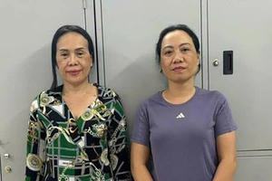 Truy tố đường dây buôn lậu gần 1.500 viên kim cương từ Ấn Độ vào TP HCM