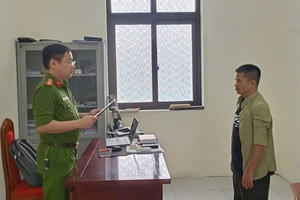 Khởi tố người đàn ông đâm hàng xóm vì mâu thuẫn nhỏ nhặt ở Hưng Yên