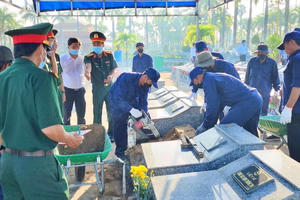 Cà Mau lấy mẫu ADN 761 hài cốt liệt sĩ: Thắp hy vọng "trả lại tên" Cà Mau lấy mẫu ADN 761 hài cốt liệt sĩ: Thắp hy vọng "trả lại tên"