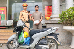 Từ vụ va chạm giao thông, CSGT Hà Nội phát hiện đối tượng điều khiển xe máy trộm cắp